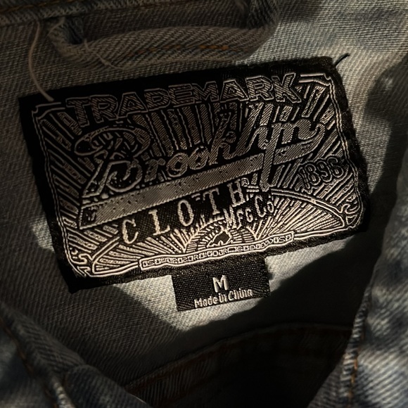 Really cool looking jeans jacked only wore it 2 times - Picture 5 of 5